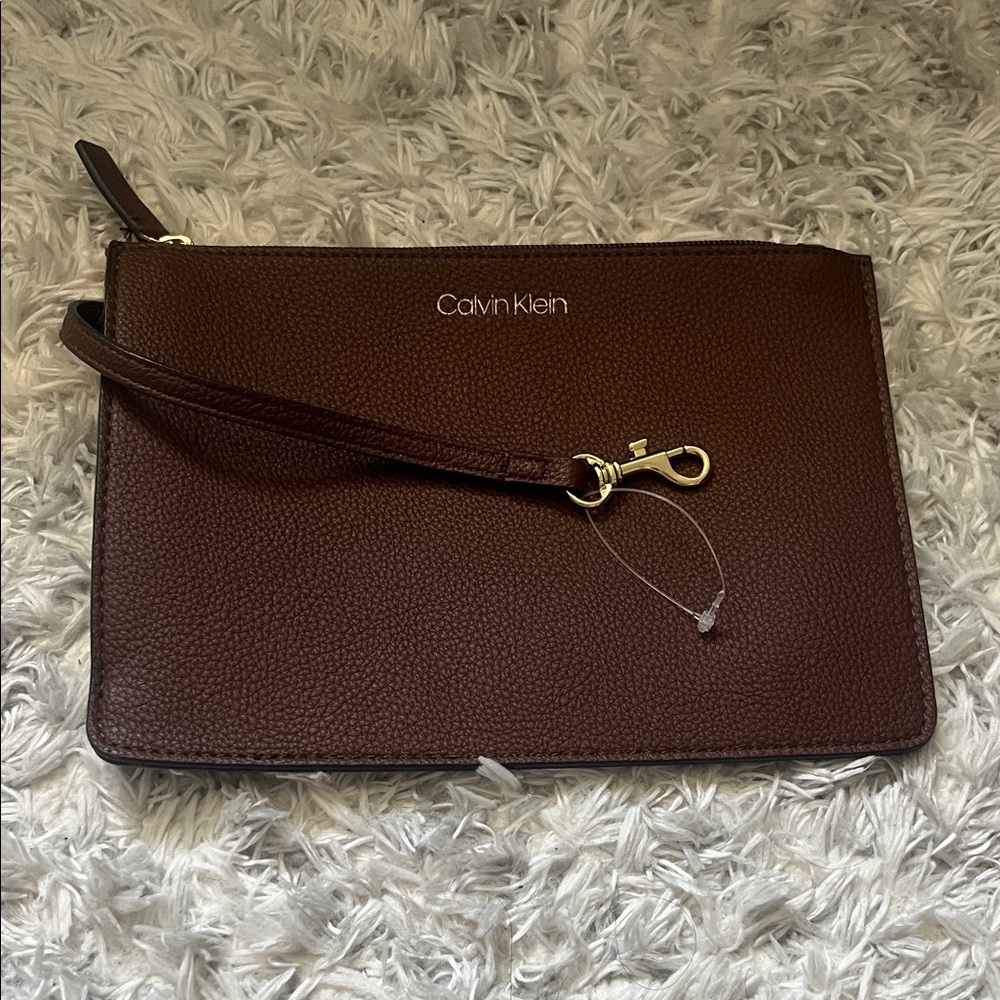 CALVIN KLEIN BROWN LEATHER WRISTLET